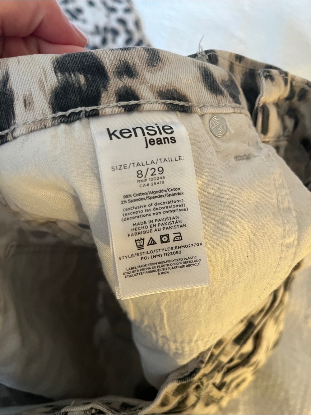 Kensie Black Leopard Print Jeans on Cream - Picture 3 of 4
